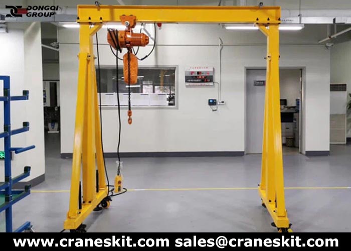 1 ton mobile gantry crane for sale to Brazil