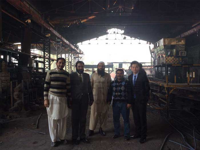 visiting-pakistan-customers-plant.jpg