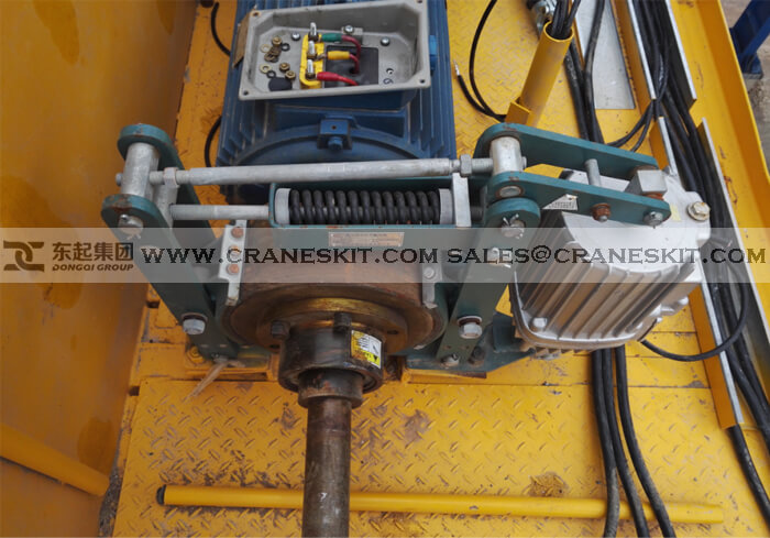 crane-brake-of-double-girder-overhead-crane.jpg