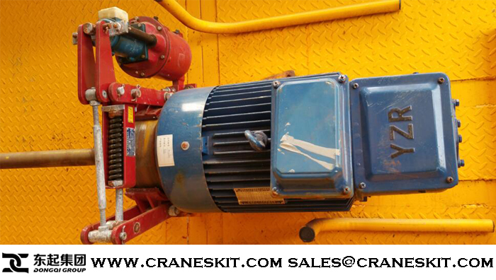 crane-hoisting-motor.jpg