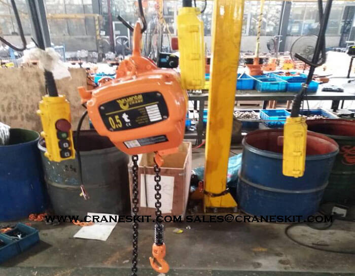 electric-chain-hoist-for-azerbaijan-customer.jpg